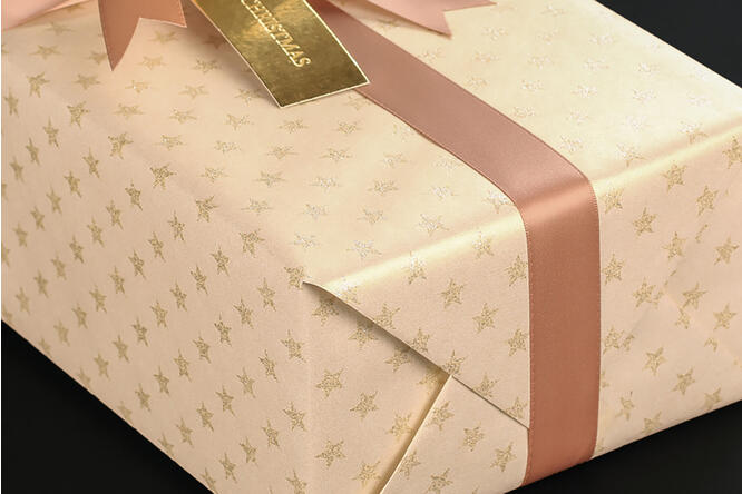Gavepapir, Christmas Stars (8) finnes i flere bredder