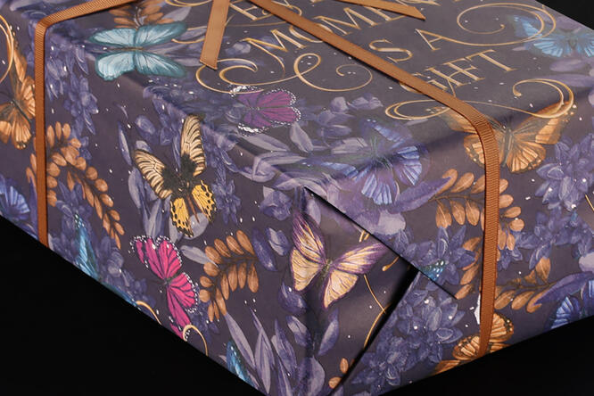 Gavepapir, Every Moment is a Gift (5) 55 cm x 100 m