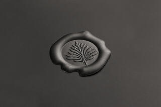 Seal, Leafs black 40 mm etikett/segl á 90 stk