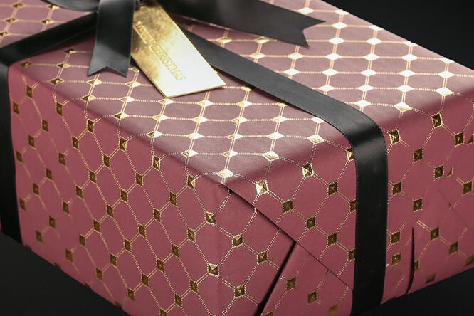 Julepapir, Bordeaux Diamond (8) 55 cm x 100 m