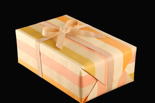 Gavepapir, Festive Stripe (5) 55 cm x 100 m