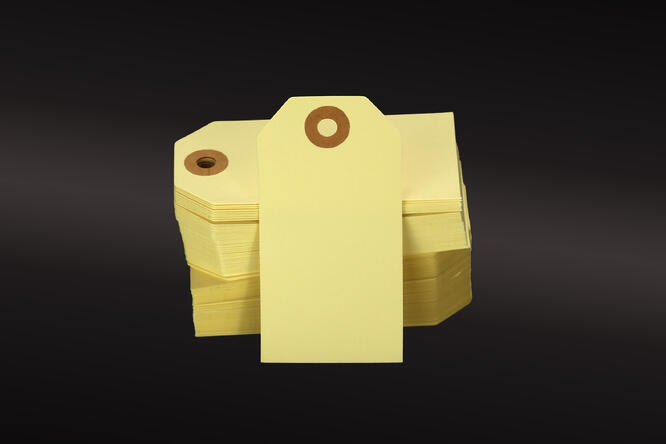 Tag/Merkelapp kraft m/hull Cream 35x70 mm, 250 gr à 100 stk