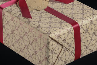 Julepapir, Classic Star Burgundy 55 cm x 100 m