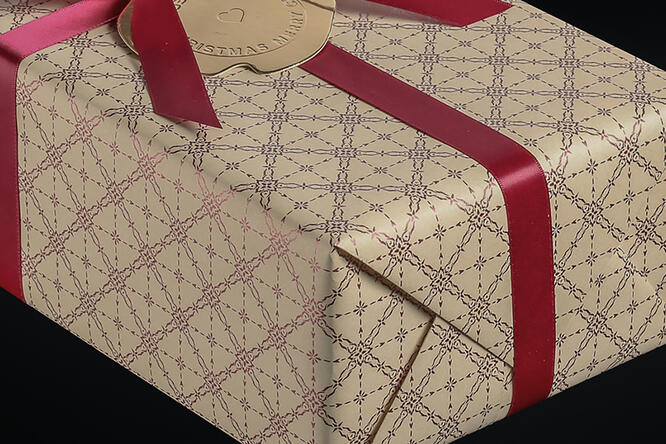 Julepapir, Classic Star Burgundy 55 cm x 100 m