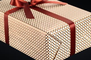 Gavepapir, Beige Rococo (8) 55 cm x 100 m