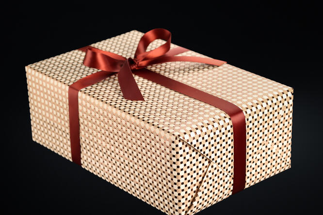 Gavepapir, Beige Rococo (8) 55 cm x 100 m