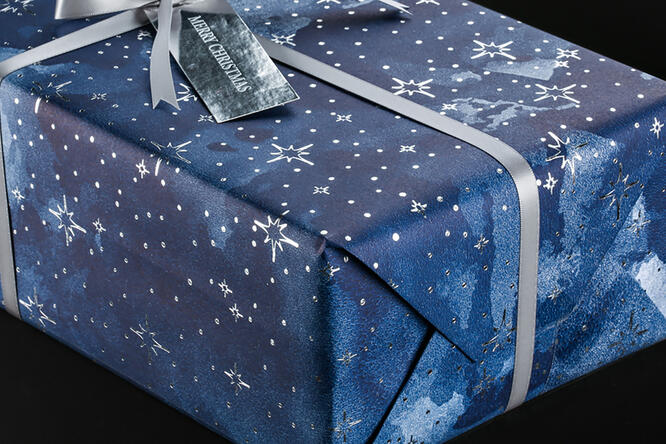 Gavepapir, Blue Star Night 55 cm x 120 m
