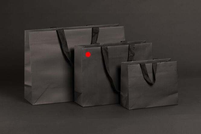 Papirpose m/bånd, Sort kraft 32x10x24+5 cm, 230 gr