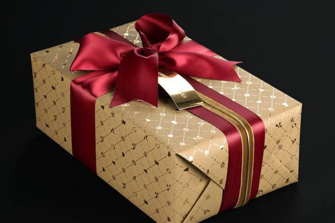 Gavepapir, Olive Christmas Tradition (8) 55 cm x 100 m