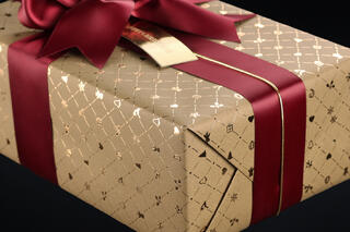 Julepapir, Olive Christmas Tradition (8) 55 cm x 100 m