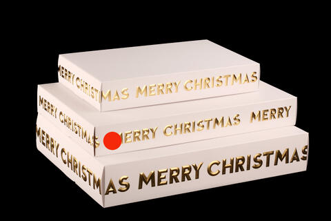 Gaveeske Merry Christmas 38x24x5 cm Hvit gaveeske med gull foil