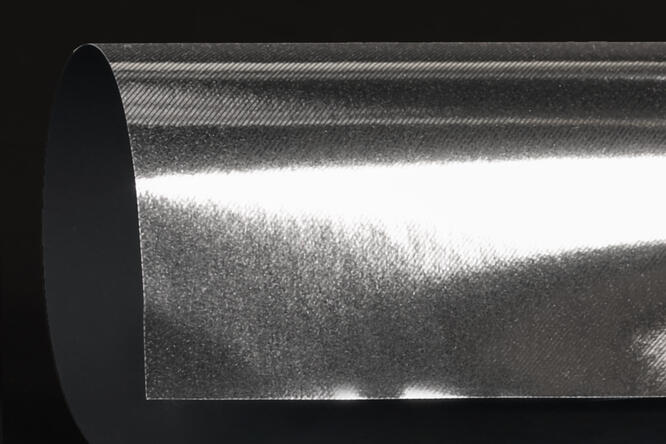 Gavepapir,Vollton Gloss Silver/Black (5) finnes i flere bredder