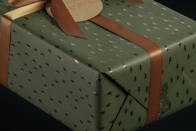 Julepapir,little trees green 55 cm x 100 m
