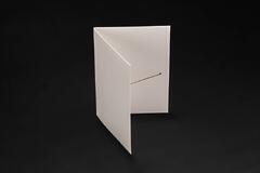 Folder, Hvit matt m/ preg 11x16 cm á 100 stk