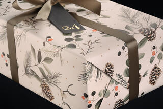 Julepapir, Christmas Berries 55 cm x 100 m