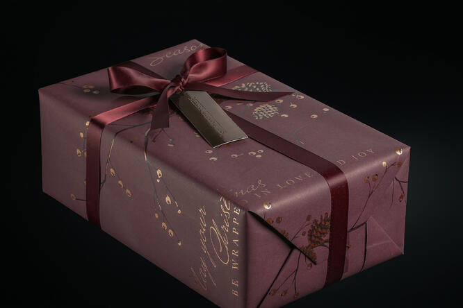 Julepapir, Season's Greetings Burgundy 55 cm x 100 m
