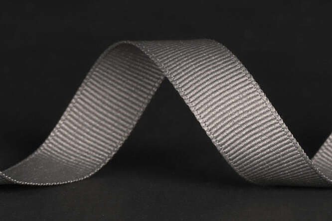 Bånd ribbet matt, Warm grey 15 mm x 90 m