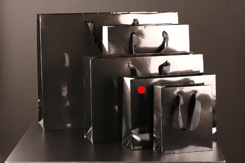 Papirpose m/bånd, Sort blank 32x10x24+5 cm, 170 gr