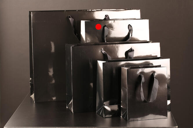 Papirpose m/bånd, Sort blank 32x12x40+5 cm, 170 gr