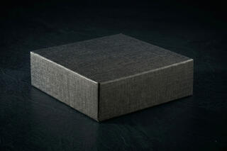 Eske-4-, Seta Nero 34x37x9 cm