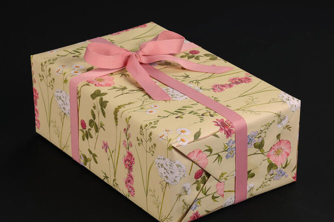 Gavepapir, Flower Meadow Green (5) 55 cm x 120 m