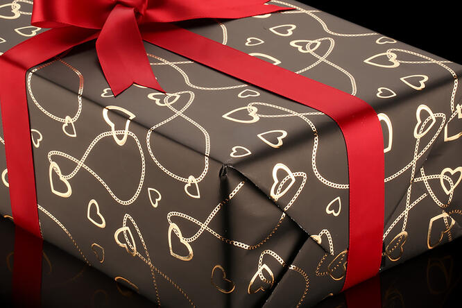 Gavepapir, Hearts & Chain (ME) 50 cm x 100 m