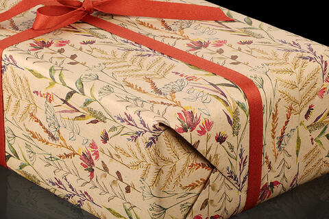 Gavepapir, Laura (3) grasspapir finnes i flere bredder