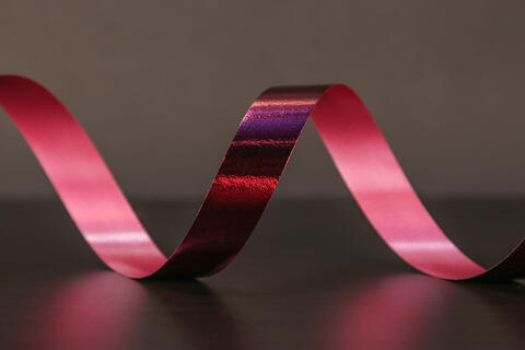 Bånd metallic, Tibetan Red 1 rull 19 mm x 100 m